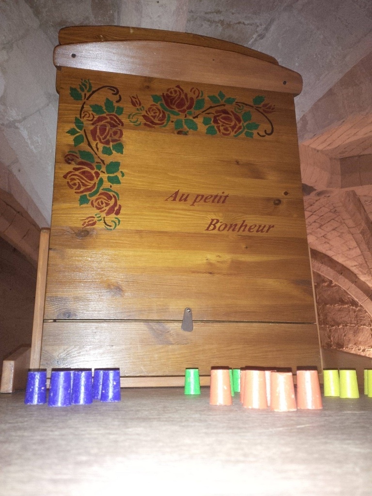 Lancer de bouchons (8 à 11, Mariage)